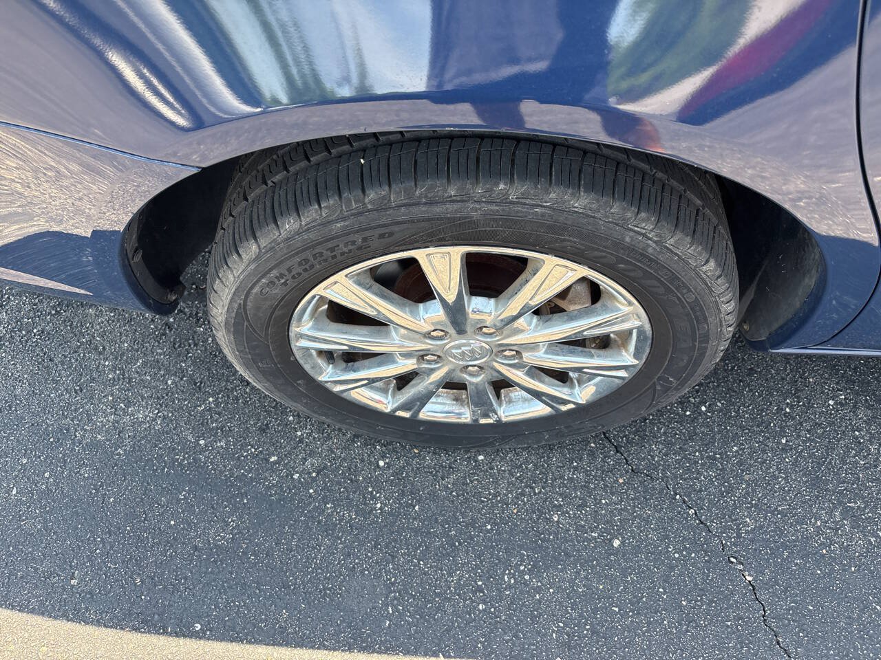 Used 2009 Buick Lucerne CXL FWD image 10