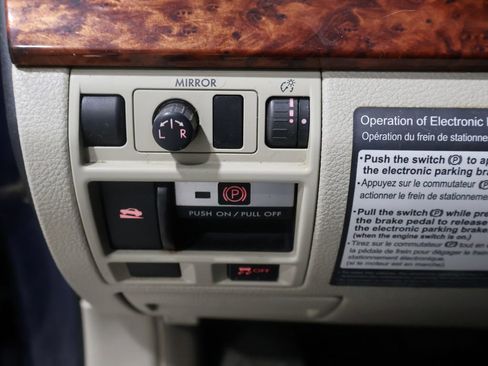 Used 2011 Subaru Outback 2.5i Limited image 26