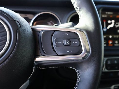 Used 2023 Jeep Wrangler Unlimited Sahara w/ Cold Weather Group image 27