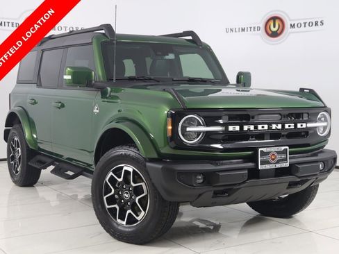 Used 2024 Ford Bronco Outer Banks image 1