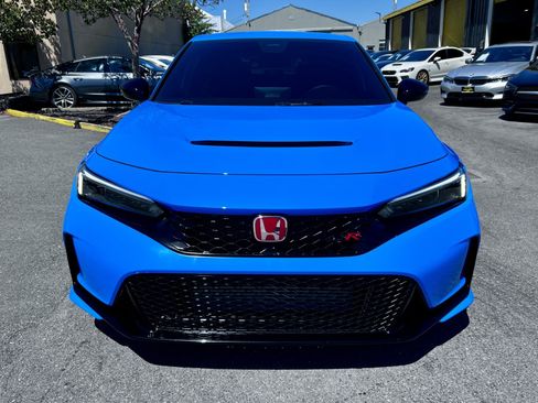 Used 2025 Honda Civic Type R image 2