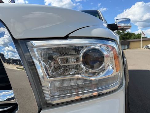Used 2018 RAM 1500 Laramie Longhorn AWD/4WD image 23