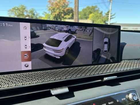 Used 2025 Genesis GV80 3.5T e-SC image 29