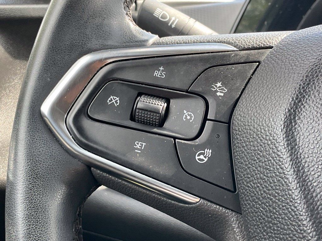 Used 2024 Chevrolet Trax ACTIV w/ Sunroof Package FWD image 4