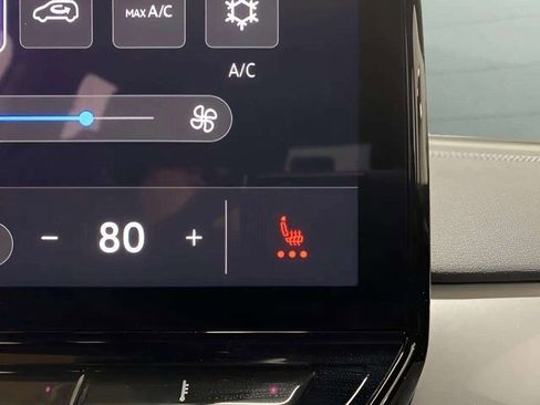 Used 2023 Volkswagen ID.4 S image 48