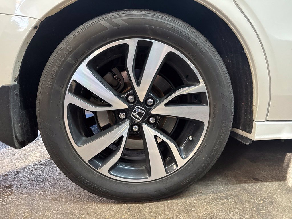 Used 2019 Honda Odyssey Elite image 6