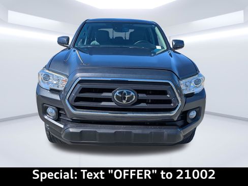 Used 2020 Toyota Tacoma SR5 image 8