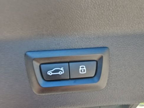 Used 2023 BMW X3 sDrive30i image 23