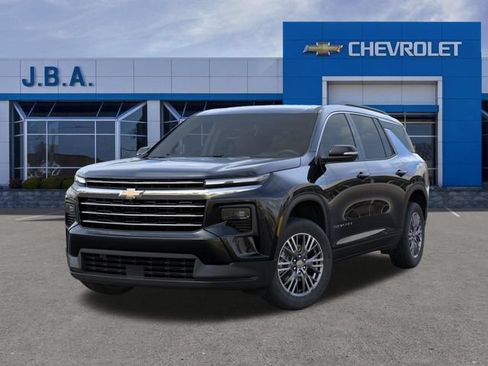 New 2026 Chevrolet Traverse LT w/ Driver Confidence Package FWD image 6