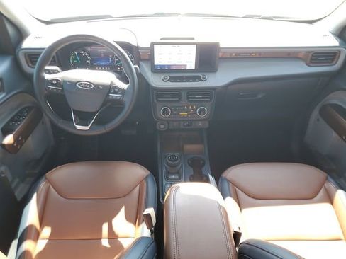 Used 2024 Ford Maverick Lariat FWD image 11