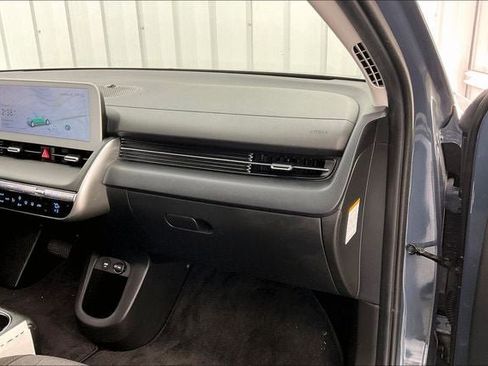 Certified 2024 Hyundai Ioniq 5 SEL RWD image 17