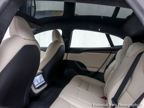 Used 2023 Tesla Model S AWD/4WD image 15