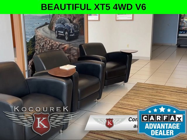 Used 2021 Cadillac XT5 Premium Luxury AWD/4WD image 39
