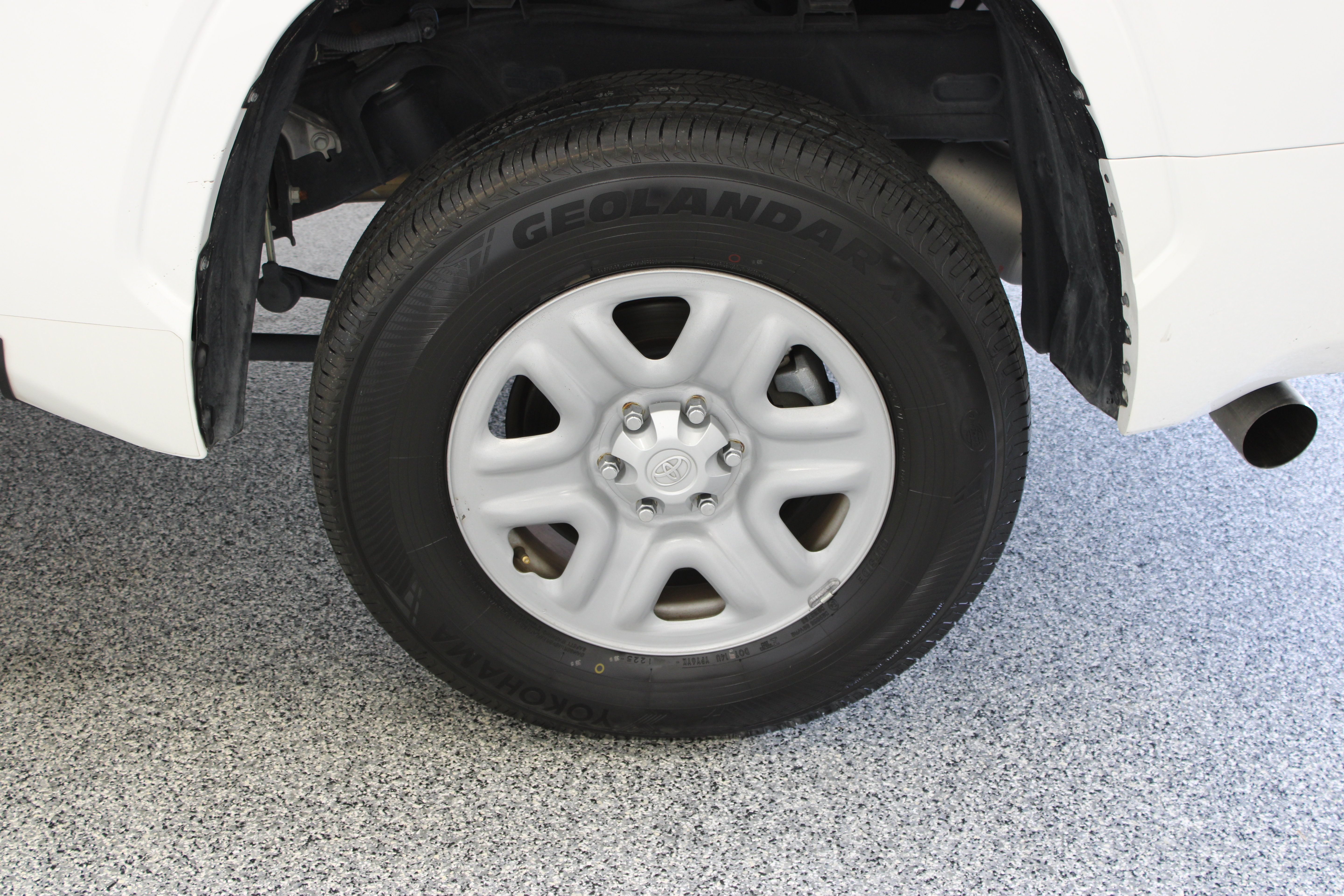 Used 2024 Toyota Tundra SR w/ SR Tow Package AWD/4WD image 11