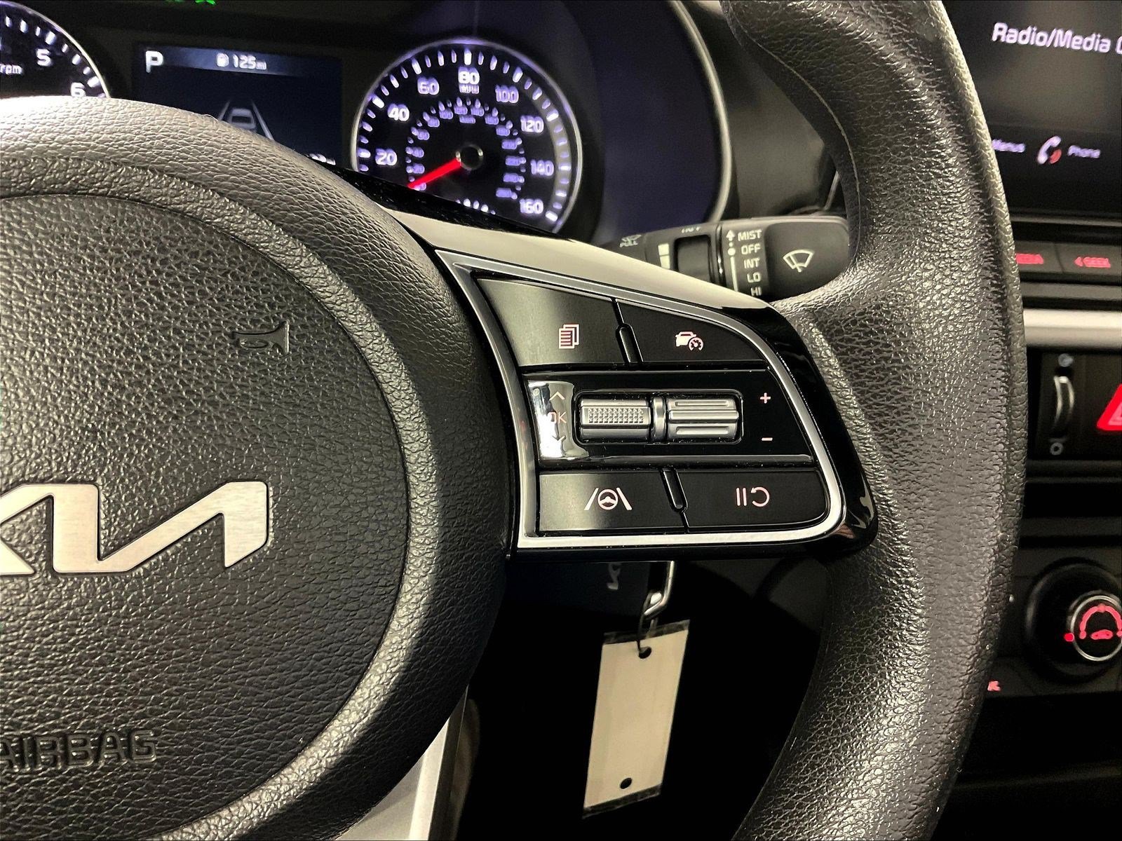 Used 2024 Kia Forte LXS w/ LXS Technology Package FWD image 11