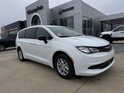 New 2026 Chrysler Voyager LX