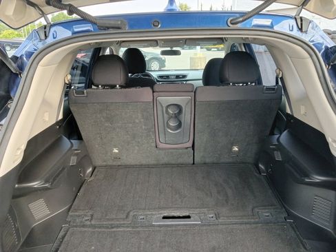 Used 2017 Nissan Rogue S AWD/4WD image 19