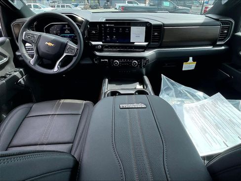 New 2026 Chevrolet Silverado 3500 High Country w/ High Country Premium Package AWD/4WD image 12