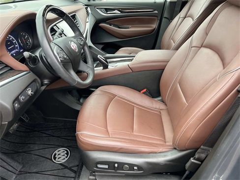 Used 2021 Buick Enclave Avenir w/ Avenir Technology Package image 10