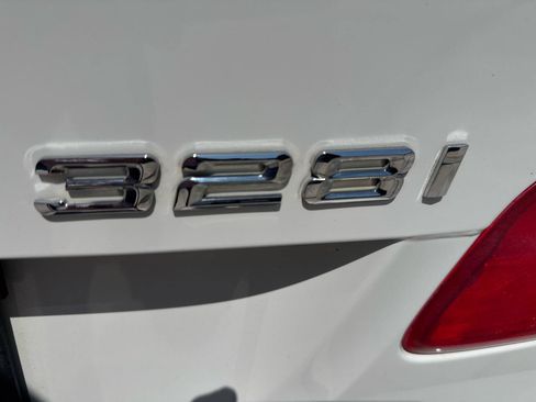 Used 2013 BMW 328i xDrive Coupe AWD/4WD image 42