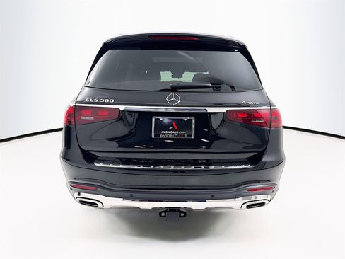 New 2026 Mercedes-Benz GLS 580 4MATIC image 7