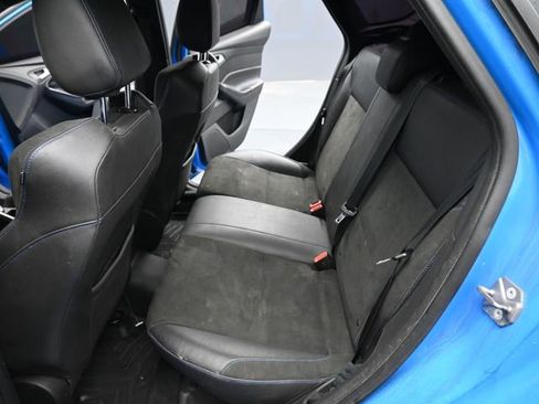 Used 2018 Ford Focus RS image 12