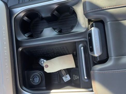 Used 2025 Ford Expedition Max Active image 17