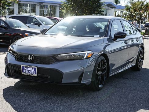 Used 2025 Honda Civic Sport image 7