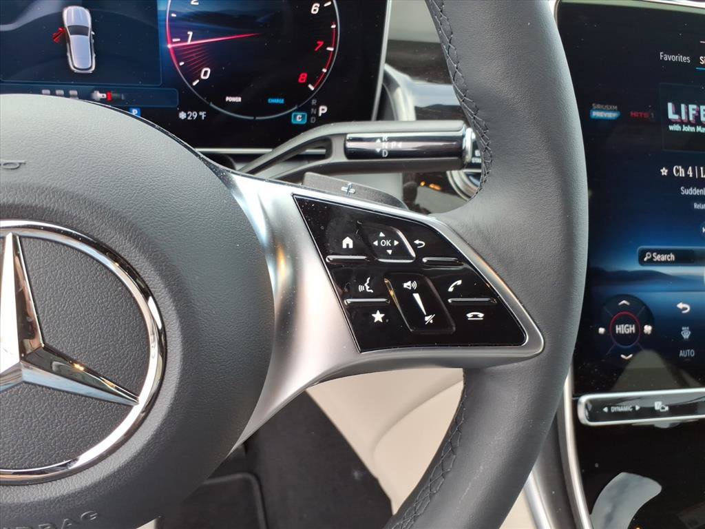 Used 2026 Mercedes-Benz GLC 300 4MATIC image 17