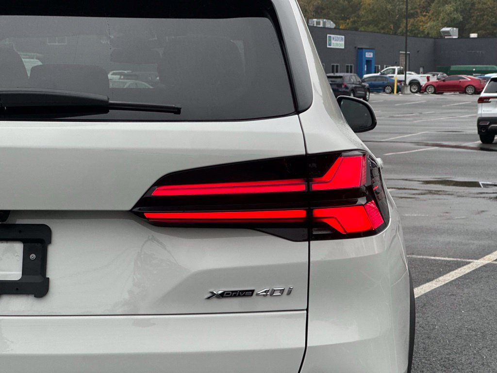 Certified 2026 BMW X5 xDrive40i AWD/4WD image 6
