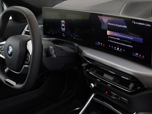 New 2026 BMW 330i xDrive 330i xDrive w/ Convenience Package image 20