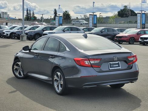 Certified 2018 Honda Accord EX-L image 7