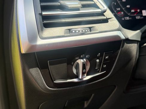 Used 2022 BMW X4 M AWD/4WD image 19