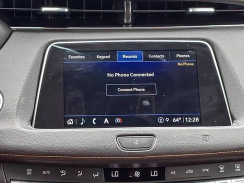 Used 2021 Cadillac XT4 Sport FWD image 13