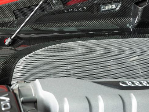 Used 2010 Audi R8 V10 image 19