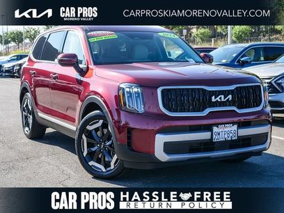 Certified 2024 Kia Telluride EX w/ EX Captain's Chair Package