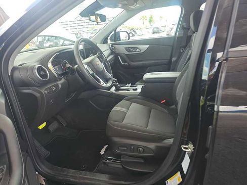Used 2025 Chevrolet Blazer LT FWD image 5