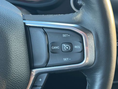 Used 2024 RAM 2500 Laramie w/ Off Road Package image 11