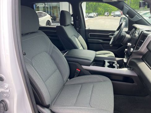 Used 2023 RAM 1500 Big Horn AWD/4WD image 29