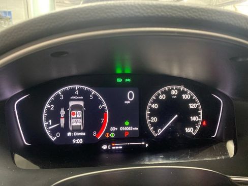 Used 2024 Honda Civic EX-L image 3