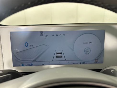 Used 2024 Hyundai Ioniq 5 SEL image 17