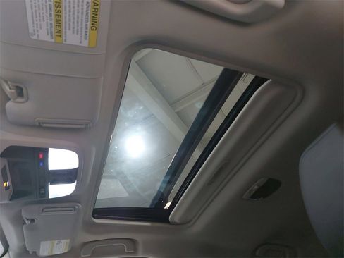 Certified 2025 Subaru Crosstrek 2.5i Limited image 28