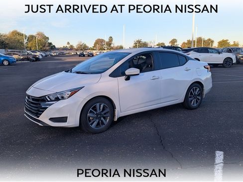 Certified 2023 Nissan Versa SV w/ Trunk Package image 1