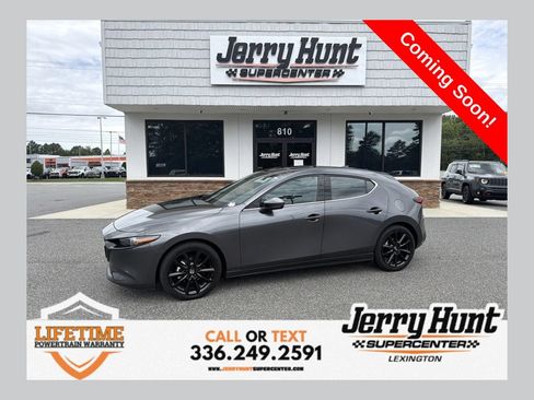 Used 2025 MAZDA MAZDA3 2.5 S Hatchback w/ Premium Pkg FWD image 1