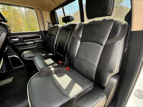 Used 2019 RAM 2500 Laramie AWD/4WD image 21