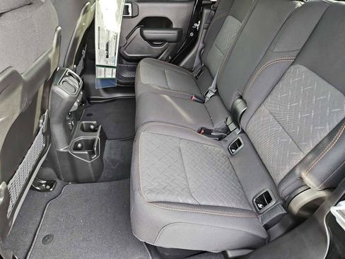 New 2026 Jeep Gladiator Mojave image 18