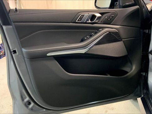 New 2026 BMW X5 xDrive40i w/ Executive Package image 10