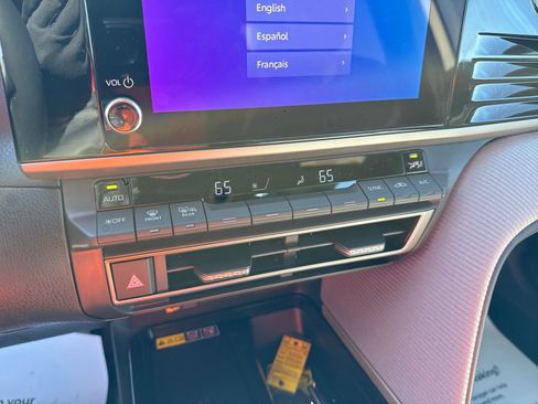 Certified 2026 Toyota Camry SE image 17