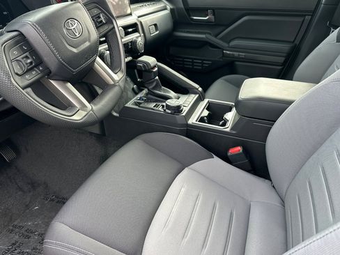New 2025 Toyota Tacoma TRD Off-Road image 10
