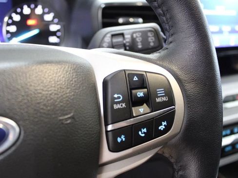 Used 2023 Ford Explorer XLT w/ Equipment Group 202A image 35